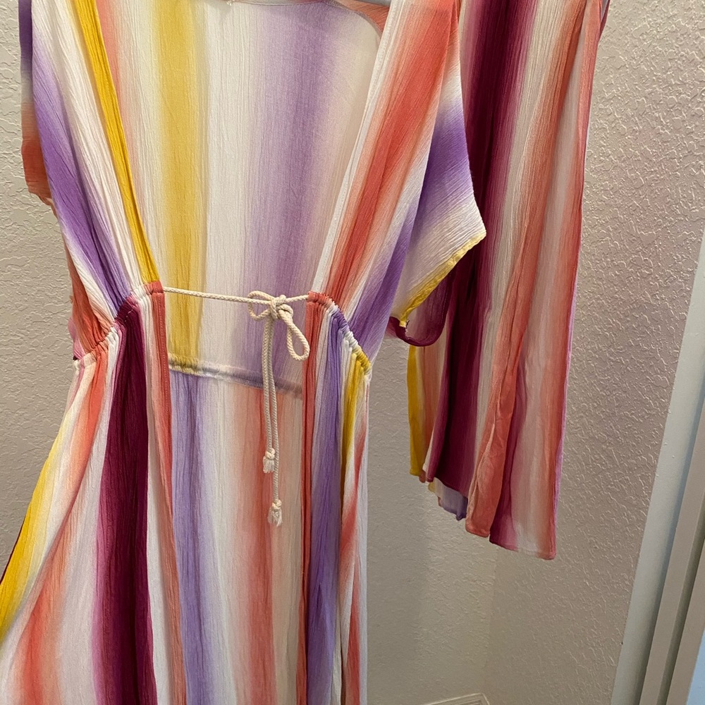 Colorful top and pants bottom